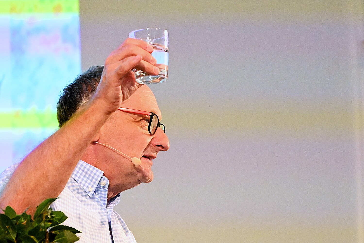 Astrophysiker bei seinem Vortrag am 7. August 2026 bei den Salzburger Hochschulwochen