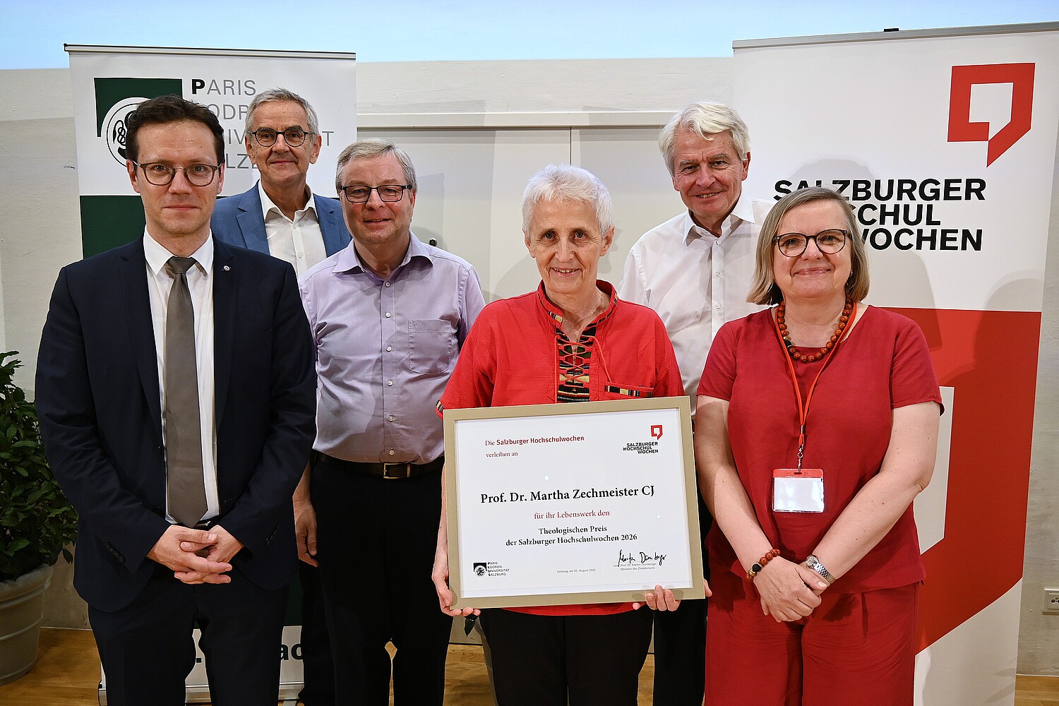 Verleihung am 5. August 2026 im Rahmen der 'Salzburger Hochschulwochen' - v.l.: Martin Dürnberger (Obmann), Alois Halbmayr, Franz Gmainer-Pranzl, Martha Zechmeister, Heinrich Schmidinger, Ulrike Tanzer